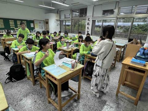 姜姜老師 - 教學現場