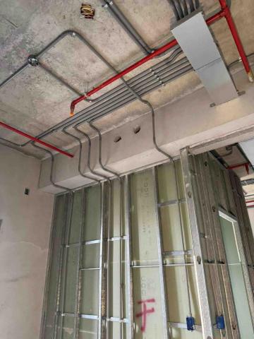 我有一個好朋友水電工程 - 隔間插座、開關配管