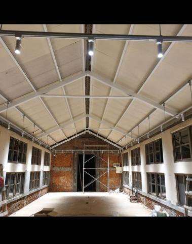 傳承水電工程 - 吊式投射燈工程