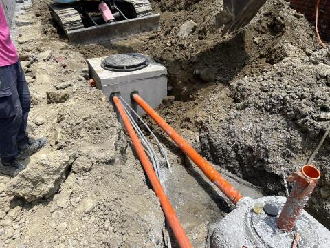 墨恩水電 - 污水井配管