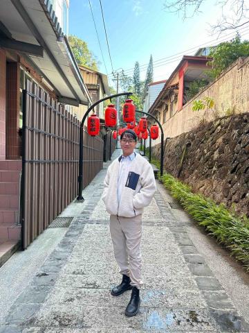 提供越南語教學服務的專家Henry 漢榮