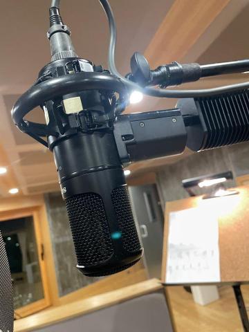 好樂日娛樂 - 於強力錄音室製作配唱商案