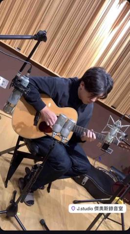 Jun Guitar studio（編曲、樂理、電吉他） - 
