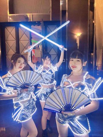 瘋狂維納斯表演工作室 - LED科技舞