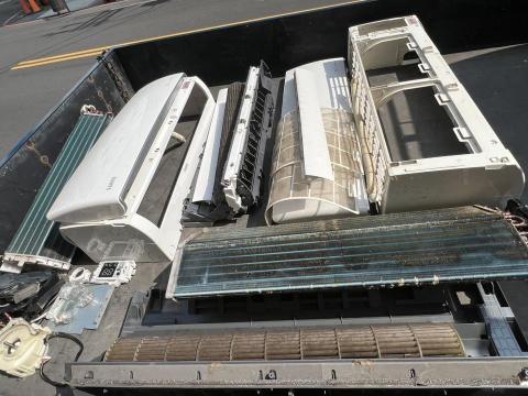 李志鴻 - 冷氣拆洗