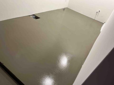 莊小吉 - CL5自平泥完成後