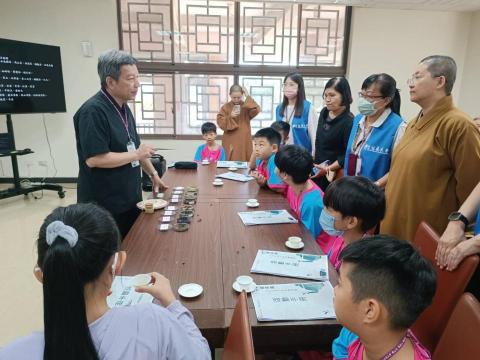 吳幸儒 - 福山寺小小茶師夏令營指導老師