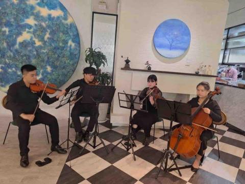 邱品翰小提琴教學與演出 - 想&middot;陽明山室內樂沙龍演出