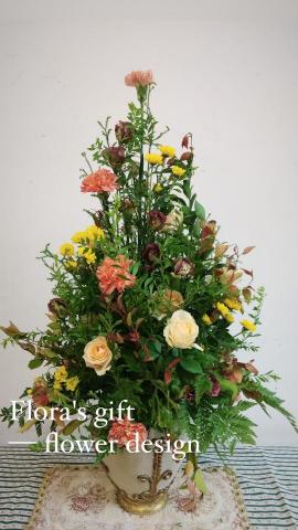 Flora's gift - 古典盆花（三角