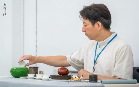 吳幸儒 - 中級茶藝師授證典禮擔任茶席示範