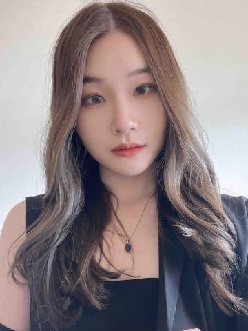 提供台語服務的專家陳怡婷