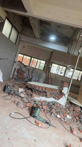 個人拆除打石 - 