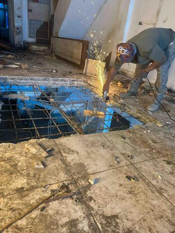 個人拆除打石 - 