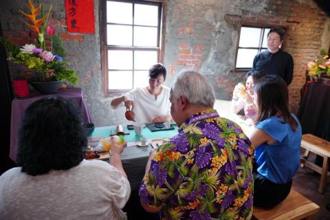 吳幸儒 - 彰化縣政府鹿港慶端陽外交部招待使節奉茶活動