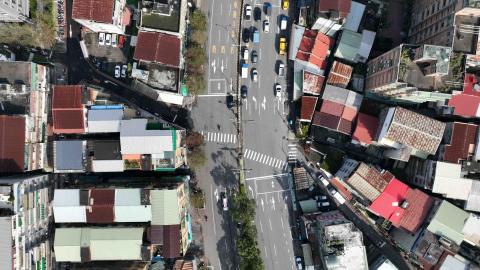 ZicDrone_Life - 協助拍攝道路交通改善照片