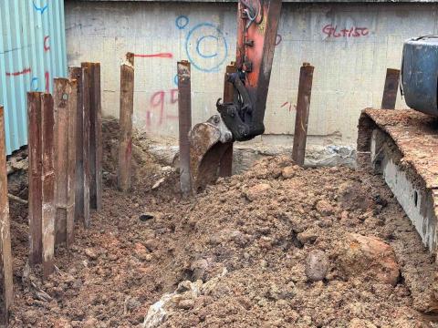 思木魚工程有限公司 - 整壓梁前置作業