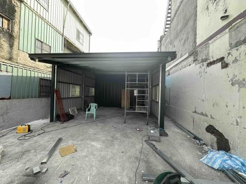 盛翔開發工程 - 一樓簡易鐵皮屋