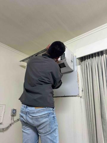 《康鑫企業社》 - 分離式拆機保養