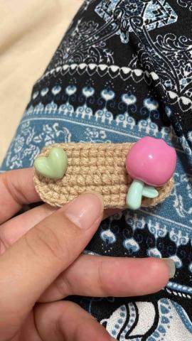 鄭憶珊 - 毛線鉤織（髮夾）