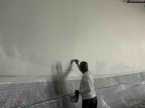 東東專業油漆工作室 - 車道牆壁面粉刷施工