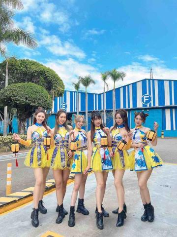 瘋狂維納斯表演工作室 - 