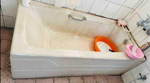 妃彤小可清潔工作室 - 陳年浴缸水垢霉斑