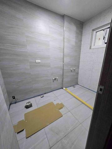 謝承江 - 地壁磚完成