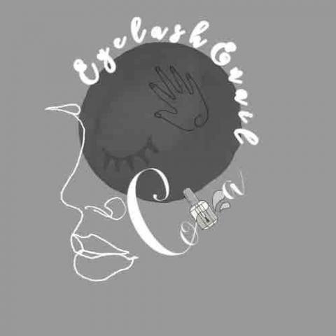 提供睫毛胶服務的專家クリーム nail&eyelash studio