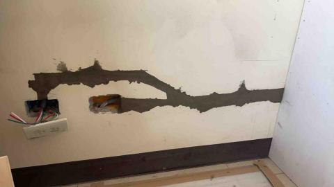 陳炳勳 - 新增暗管插座及弱電盒