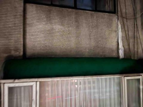 植靖景觀 - 採光罩人工草皮鋪設 前