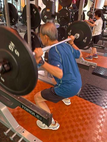 蕭仲翔 - 銀髮族