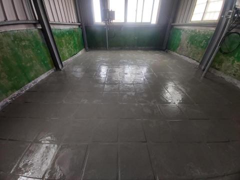 何美工程行 - 自平泥施工