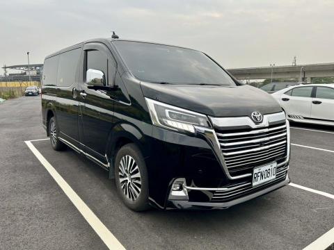 🚐小張職業司機🧑‍💼 - 2024年Toyota Granvia 