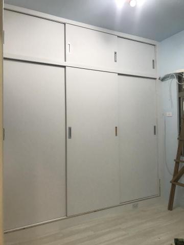 謝明峯 - 訂製衣櫃及架高地板