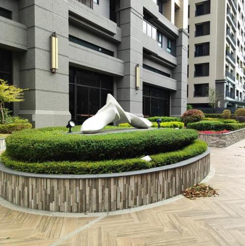 台南園藝行 - 灌木修剪後