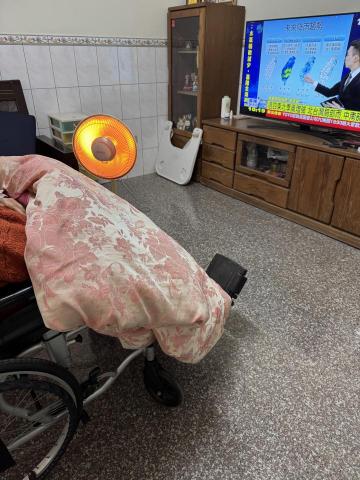 居家照顧服務員 - 居家照護