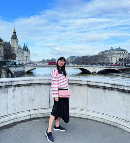 Bella梁貝玉 - Work hard, play harder.
聰明是天賦，而善良是選擇。
不求大富大貴，但求問心無愧。
