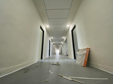 緣泰輕鋼架工程行 - 飯店走廊兩旁暗架中間明架（60X120)