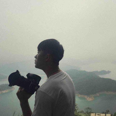 提供應徵服務的專家Milo