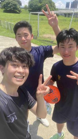 黃麒方 - 澳洲高中校隊-家教