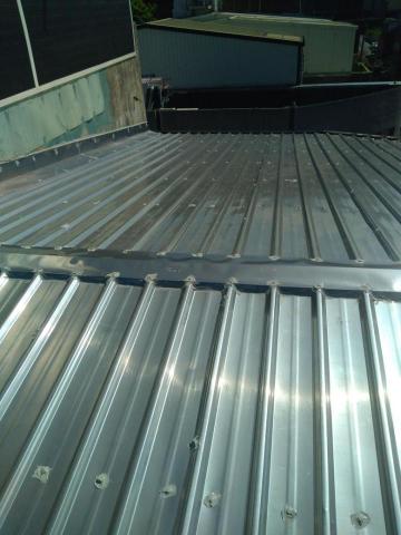 上穎三工程行 - 