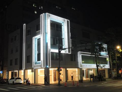 通方廣告企業有限公司。 - 店面整體規劃施工/創意視覺效果 02 26473388 通方廣告企業有限公司。 - 店面整體規劃施工/創意視覺效果 02 26473388