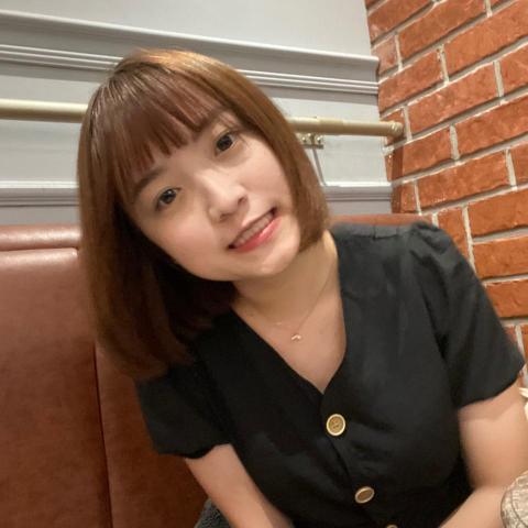 提供公關服務的專家Liz Chiu