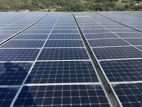 太陽能光電能源工作室 - 新北三芝 太陽光電案場  模組板及骨架更新汰換 完工照 太陽能光電能源工作室 - 新北三芝 太陽光電案場  模組板及骨架更新汰換 完工照