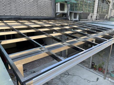 兆順鐵工廠 - 採光照 玻璃屋