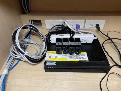 黃虹嘉 (嘉躍科技) -  黃虹嘉 (嘉躍科技) -