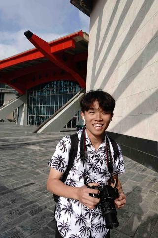 提供台北翻譯社期刊服務的專家葉軒愷