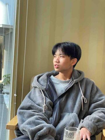 提供2024世足服務的專家蕭伯憲