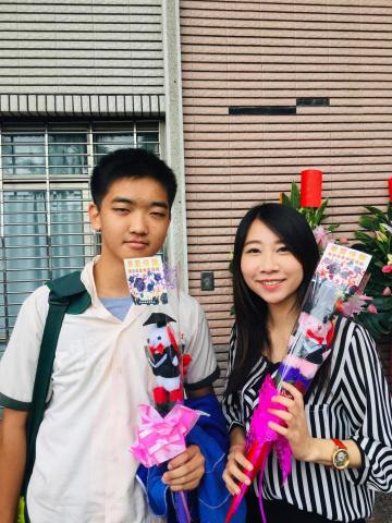 Anita - 參加學生畢業典禮