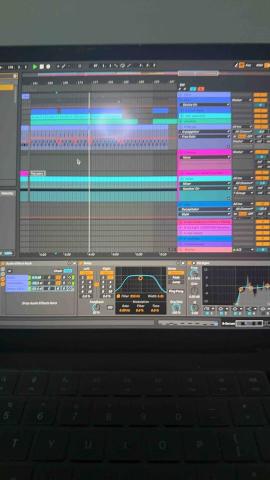 李輝鴻 - 編曲日常